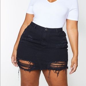 NWT PrettyLittleThing Black Ripped Denim Mini Skirt